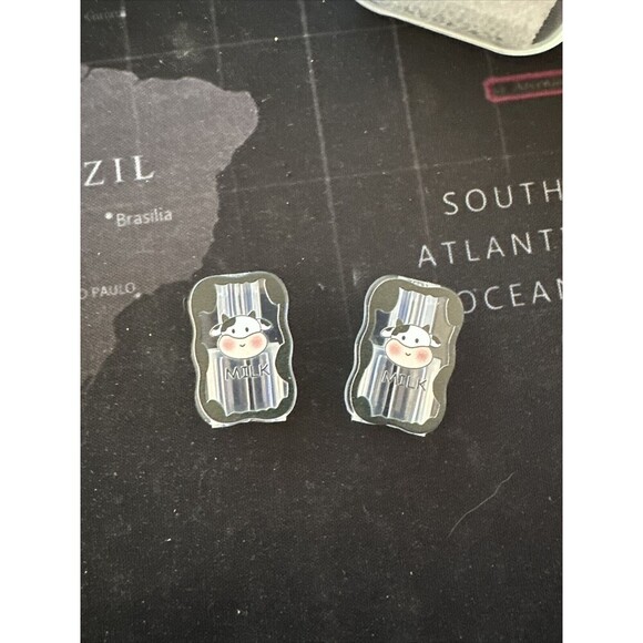 Cow Charging Cord Protector Kit Black & White Cute Cable Saver for all phones - Picture 3 of 4